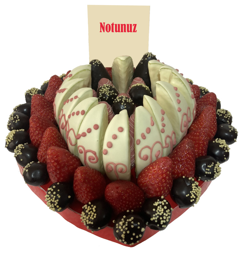 Beyaz Masal – Çikolatalı Meyve Aranjmanı